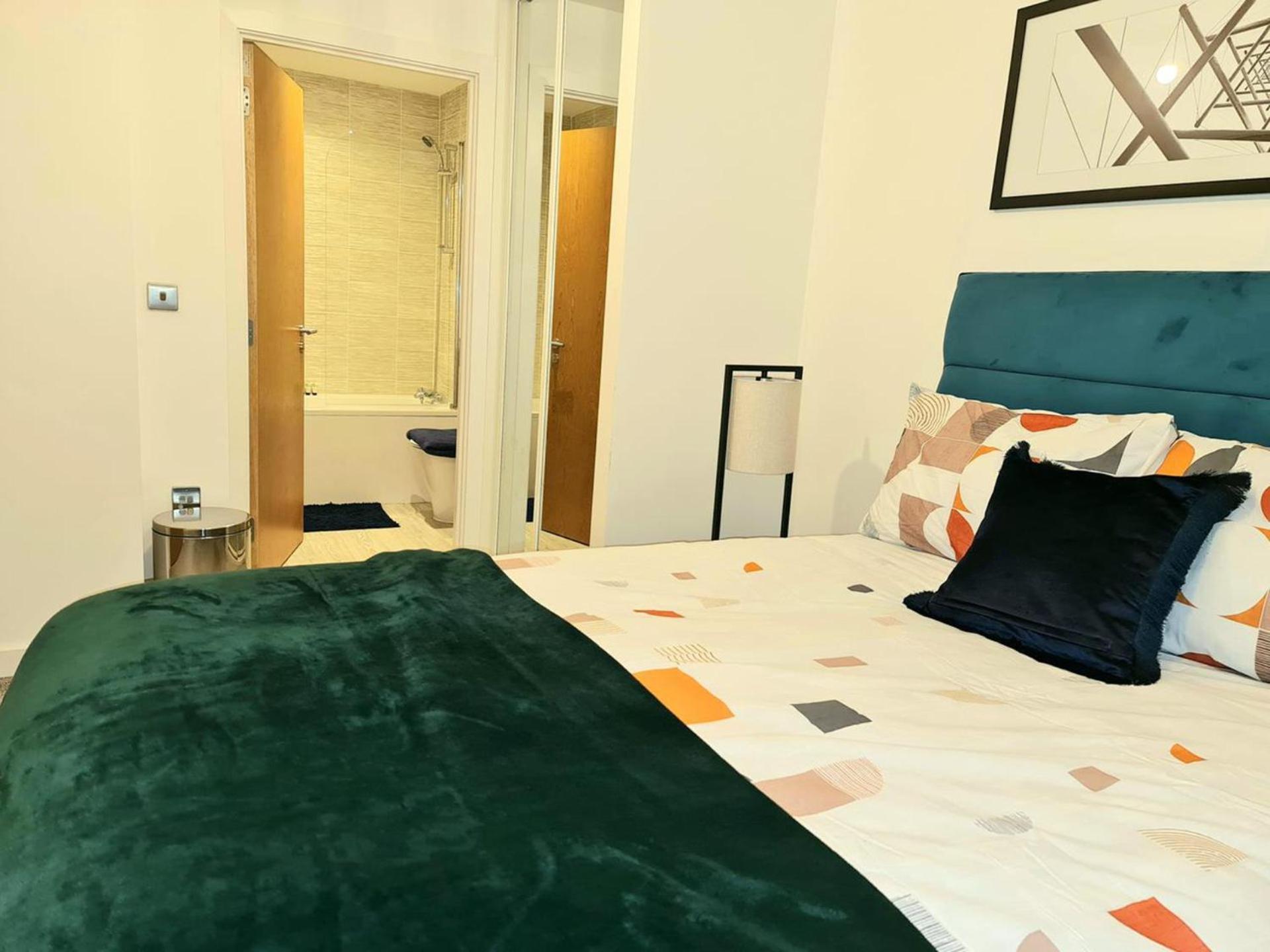 Exquisite Cosy 2-Bed Apartment In Salford Manchester Exterior foto